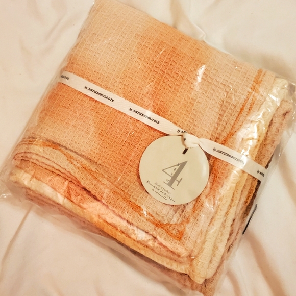 Anthropologie Amie Tie-Dye Dishcloths- set of 4 - Picture 5 of 7